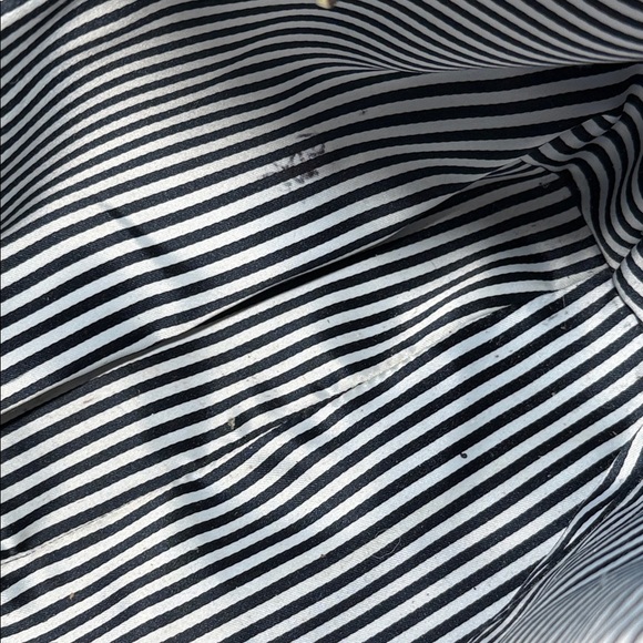 Talbots Soft Pebbled Leather Hobo Bag - Picture 12 of 16